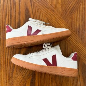 VEJA Lows